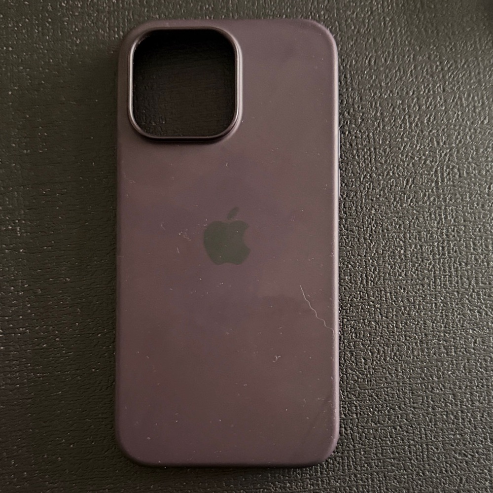 iPhone 14 ProMax silicone case -Apple